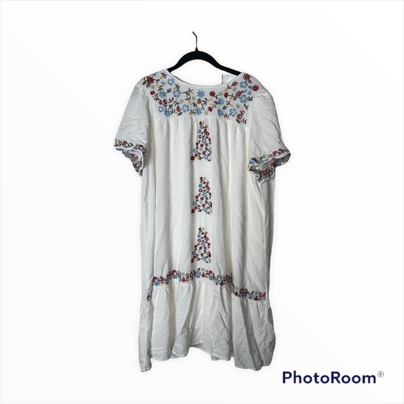 ORANGE CREEK LA White Floral Embroidered Short Sleeve Midi Dress Size Large - Picture 8 of 12